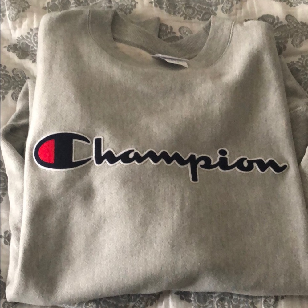 Light Gray Champion Sweatshirt